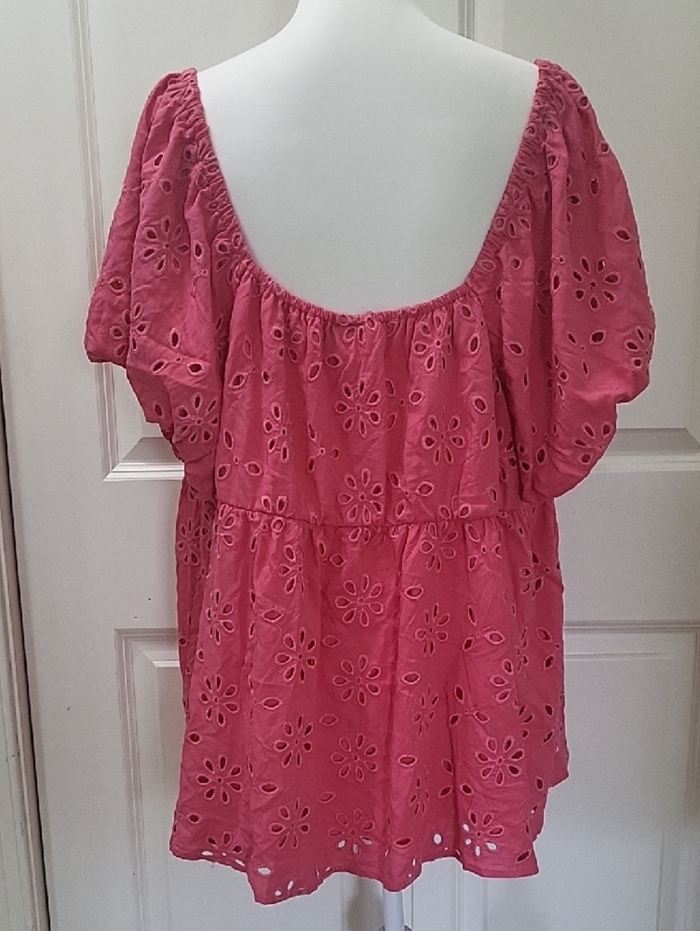 Torrid Pink Babydoll Eyelet Challis Blouse Size 4 (4X) Flowy Peplum Boho Top - Picture 2 of 12